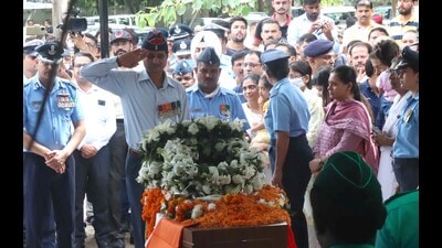 Wing Commander Mohit Rana was cremated on July 30, 2022. The morale of young aircrew is important, and their confidence is affected when fatal accidents occur. (Keshav Singh/Hindustan Times) Wing Commander Mohit Rana was cremated on July 30, 2022. The morale of young aircrew is important, and their confidence is affected when fatal accidents occur. (Keshav Singh/Hindustan Times)