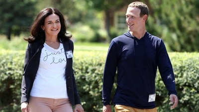 Sheryl Sandberg with Meta co-founder Mark Zuckerberg (AFP) Sheryl Sandberg with Meta co-founder Mark Zuckerberg (AFP)