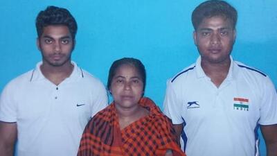 CWG gold medallist Achintya Sheuli lives with his brother Alok and mother Purnima in a shanty at Deulpur in West Bengal’s Howrah district. (Sourced) CWG gold medallist Achintya Sheuli lives with his brother Alok and mother Purnima in a shanty at Deulpur in West Bengal’s Howrah district. (Sourced)