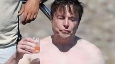 Elon Musk recently said his leaked shirtless photos are a good motivation to work out. &nbsp;