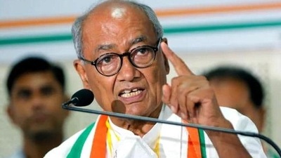 Digvijaya Singh (File Photo) Digvijaya Singh (File Photo)