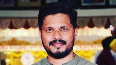 Praveen Nettaru was hacked to death by motorcycle-borne youth in Nettaru village of Bellare in Dakshina Kannada district a week ago. (HT Photo) Praveen Nettaru was hacked to death by motorcycle-borne youth in Nettaru village of Bellare in Dakshina Kannada district a week ago. (HT Photo)