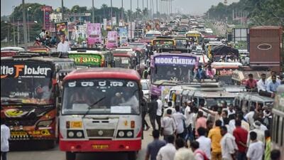 Vehicles stuck in heavy traffic jam during the 75th birthday celebrations of former Karnataka CM and Congress Legislature Party (CLP) leader Siddaramaiah, in Davangere. (PTI) Vehicles stuck in heavy traffic jam during the 75th birthday celebrations of former Karnataka CM and Congress Legislature Party (CLP) leader Siddaramaiah, in Davangere. (PTI)