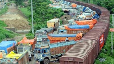 CBI arrested three officials of East Central Railway on Monday on charges that they received bribes for priority allotment of railway wagons (HT File Photo) CBI arrested three officials of East Central Railway on Monday on charges that they received bribes for priority allotment of railway wagons (HT File Photo)