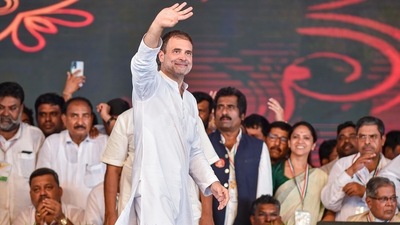 Davangere: Congress leader Rahul Gandhi during the 75th birthday celebrations of former Karnataka CM and Congress Legislature Party (CLP) leader Siddaramaiah, in Davangere, Karnataka, Wednesday, Aug. 3, 2022. (PTI Photo/Shailendra Bhojak)(PTI08_03_2022_000317B) (PTI) Davangere: Congress leader Rahul Gandhi during the 75th birthday celebrations of former Karnataka CM and Congress Legislature Party (CLP) leader Siddaramaiah, in Davangere, Karnataka, Wednesday, Aug. 3, 2022. (PTI Photo/Shailendra Bhojak)(PTI08_03_2022_000317B) (PTI)