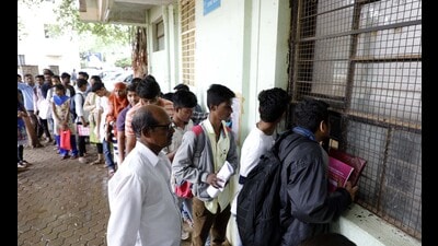 The director of education (secondary and higher secondary), Pune, announced the first merit list for FYJC online centralised admissions on Wednesday. (HT FILE PHOTO) The director of education (secondary and higher secondary), Pune, announced the first merit list for FYJC online centralised admissions on Wednesday. (HT FILE PHOTO)