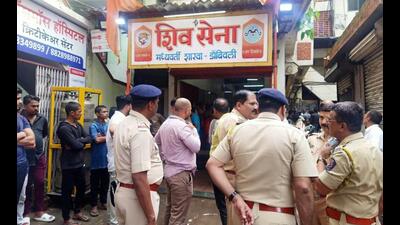 A case has been registered against Shiv Sena leader Kavita Gavand of the Thackeray faction for using defamatory language against Shinde during the Tuesday tussle in Dombivli. (HT PHOTO)
