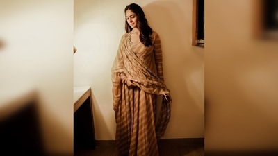 Mrunal Thakur ditched western attires for this simple yet elegant anarkali set. She went full ethnic and completed her look with a small black bindi. (Instagram/@mrunalthakur) Mrunal Thakur ditched western attires for this simple yet elegant anarkali set. She went full ethnic and completed her look with a small black bindi. (Instagram/@mrunalthakur)