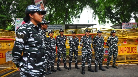 Security deployment outside AICC office after Ed sealed the herald house in New Delhi on Wednesday.((Amal KS))