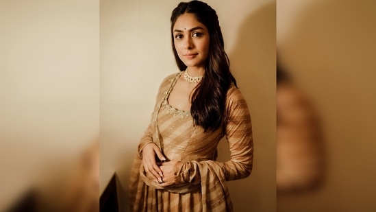 Mrunal Thakur's outfit is from the luxury clothing label Paulmi And Harsh. The set is worth <span class='webrupee'>₹</span>26,800 and is available on their shopping site.(Instagram/@mrunalthakur)