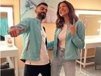 Anushka Sharma all set to start a band with ‘cute boy' Virat Kohli. Anushka Sharma all set to start a band with ‘cute boy' Virat Kohli.