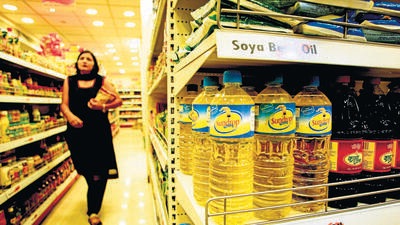 India imports up to two-thirds of its cooking oil and prices had spiralled in recent months owing to the Russia-Ukraine conflict and a brief ban on export of palm oil by Indonesia, a large exporter. (Bloomberg) India imports up to two-thirds of its cooking oil and prices had spiralled in recent months owing to the Russia-Ukraine conflict and a brief ban on export of palm oil by Indonesia, a large exporter. (Bloomberg)