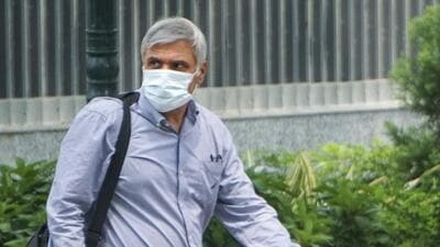 Former Mumbai Police commissioner Sanjay Pandey. (PTI) Former Mumbai Police commissioner Sanjay Pandey. (PTI)
