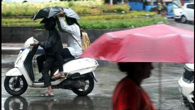 On Thursday, Pune reported rainfall in some parts. As per IMD, rainfall activity is likely to pick up in Maharashtra by the weekend and next week. (REPRESENTATIVE PHOTO)