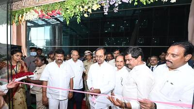 The Telangana government would adopt modern policing methods with international standards, competing with advanced countries like the USA in controlling the law and order in the state, chief minister K Chandrasekhar Rao (KCR) said on Thursday. (HT) The Telangana government would adopt modern policing methods with international standards, competing with advanced countries like the USA in controlling the law and order in the state, chief minister K Chandrasekhar Rao (KCR) said on Thursday. (HT)