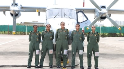 The aircraft was captained by the Mission Commander, Lt Cdr Aanchal Sharma, who had pilots, Lt Shivangi and Lt Apurva Gite, and Tactical and Sensor Officers, Lt Pooja Panda and SLt Pooja Shekhawat in her team. (Indian Navy) The aircraft was captained by the Mission Commander, Lt Cdr Aanchal Sharma, who had pilots, Lt Shivangi and Lt Apurva Gite, and Tactical and Sensor Officers, Lt Pooja Panda and SLt Pooja Shekhawat in her team. (Indian Navy)