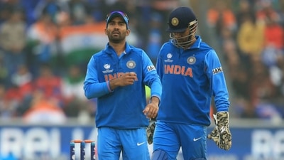 Dinesh Karthik and MS Dhoni (Getty Images) Dinesh Karthik and MS Dhoni (Getty Images)