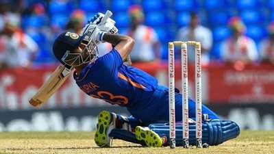 Suryakumar Yadav plays an atrocious ramp shot. (Getty) Suryakumar Yadav plays an atrocious ramp shot. (Getty)