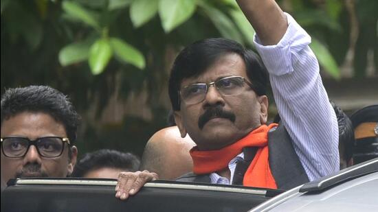 Shiv Sena leader Sanjay Raut being taken to court from the Enforcement Directorate office on Thursday. Anshuman Poyrekar/ HT Photo