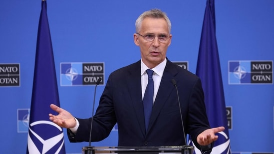NATO महासचिव ने कहा- जवाबी कार्रवाई में रूस पर भारी पड़ रहा यूक्रेन NATO Secretary General said- Ukraine is overshadowing Russia in retaliation