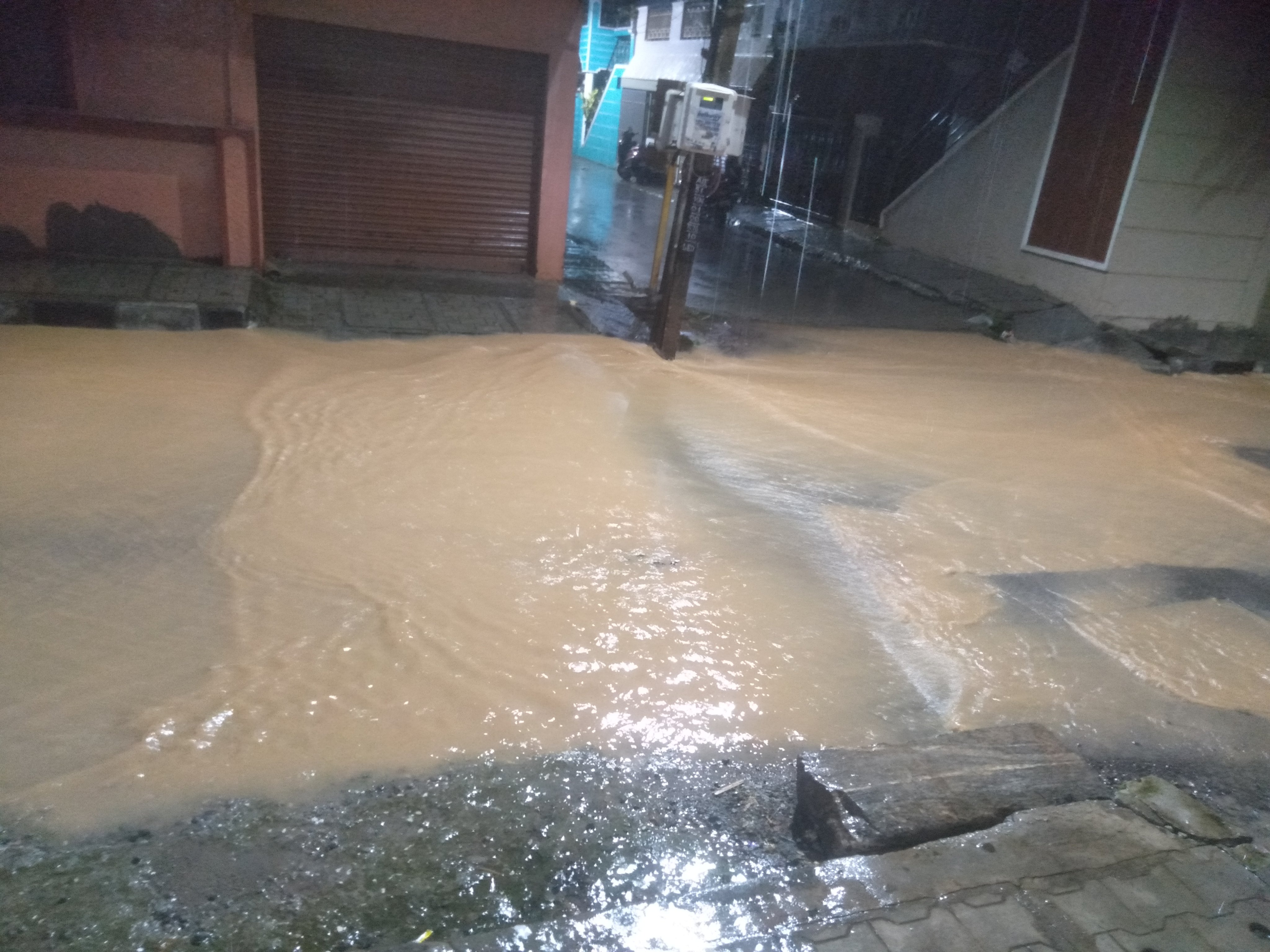A flooded road in Bengaluru on Tuesday. (Image source: @Hogshead22/Twitter) A flooded road in Bengaluru on Tuesday. (Image source: @Hogshead22/Twitter)