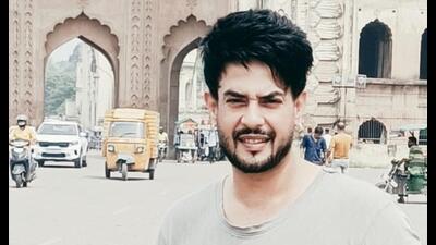 Hasan Zaidi on his visit to Lucknow. Hasan Zaidi on his visit to Lucknow.
