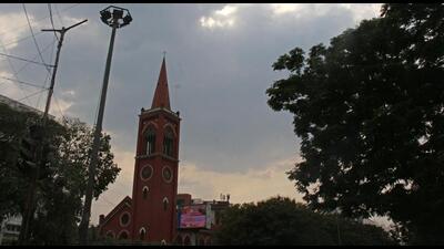 The hourly air quality index (AQI) was 92 at 7am. (HT PHOTO (Representative)) The hourly air quality index (AQI) was 92 at 7am. (HT PHOTO (Representative))