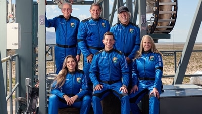 The crew member of the sixth crewed flight of Blue Origin (Source Blue Origin)