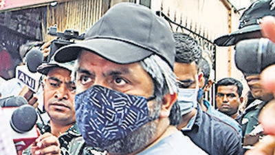 They even identified developers of at least two properties in Mumbai, who were threatened by Fruitwala. (Vijay Gohil/ANI) They even identified developers of at least two properties in Mumbai, who were threatened by Fruitwala. (Vijay Gohil/ANI)