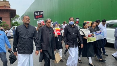 Congress leaders Karti Chidambaram, Shashi Tharoor, P Chidambaram and others begin march outside Parliament in New Delhi. (Twitter/@ProfCong) Congress leaders Karti Chidambaram, Shashi Tharoor, P Chidambaram and others begin march outside Parliament in New Delhi. (Twitter/@ProfCong)