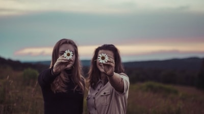 We all have one friend in our lives that are not expressive. These are the people who have a hard time apologising verbally by saying one of the 'magical' words 'sorry' when they hurt a dear one. It is not the sorry that matters but the realisation that comes after breaking a close one's heart. Sometimes we say sorry but don't really mean it. That is worse than not uttering a word. Here are a few ways to apologise to your friend without saying sorry. (Unsplash) We all have one friend in our lives that are not expressive. These are the people who have a hard time apologising verbally by saying one of the 'magical' words 'sorry' when they hurt a dear one. It is not the sorry that matters but the realisation that comes after breaking a close one's heart. Sometimes we say sorry but don't really mean it. That is worse than not uttering a word. Here are a few ways to apologise to your friend without saying sorry. (Unsplash)