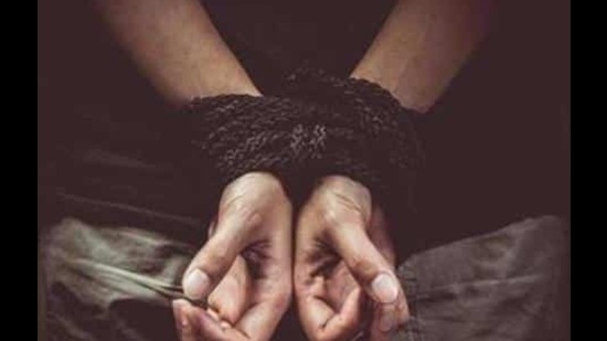 Four persons were arrested for kidnapping a plywood businessman from Dombivli and demanding a ransom of <span class='webrupee'>₹</span>50 lakh. (HT FILE PHOTO)