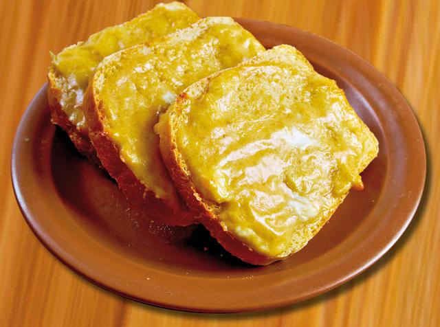 The Welsh Rarebit is an English dish which has to be cooked with a cheese sauce, not with a slice of cheese or grated cheese The Welsh Rarebit is an English dish which has to be cooked with a cheese sauce, not with a slice of cheese or grated cheese