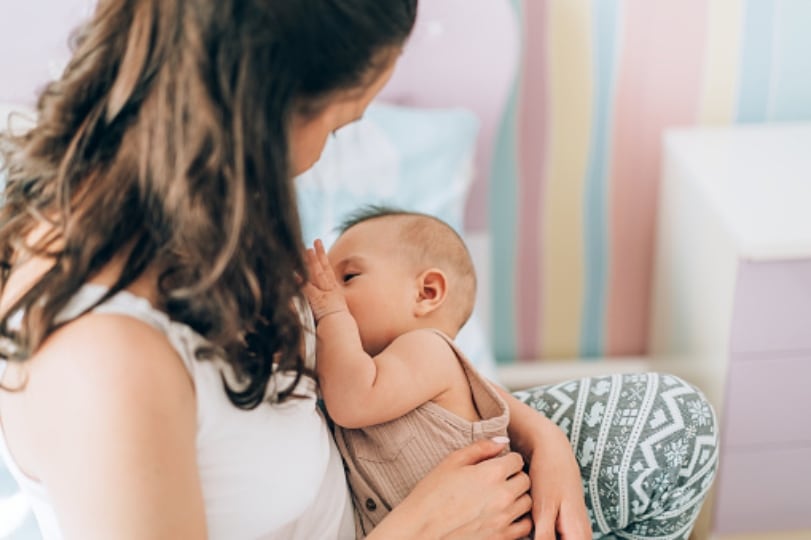 World Breastfeeding Week: Benefits of breastfeeding for mother and child (Unsplash)