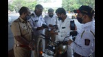 <span class='webrupee'>₹</span>63.79Cr is due from more than three lakh motorists for various traffic violations in Navi Mumbai. (HT FILE PHOTO FOR REPRESENTATIONAL PURPOSE ONLY) <span class='webrupee'>₹</span>63.79Cr is due from more than three lakh motorists for various traffic violations in Navi Mumbai. (HT FILE PHOTO FOR REPRESENTATIONAL PURPOSE ONLY)