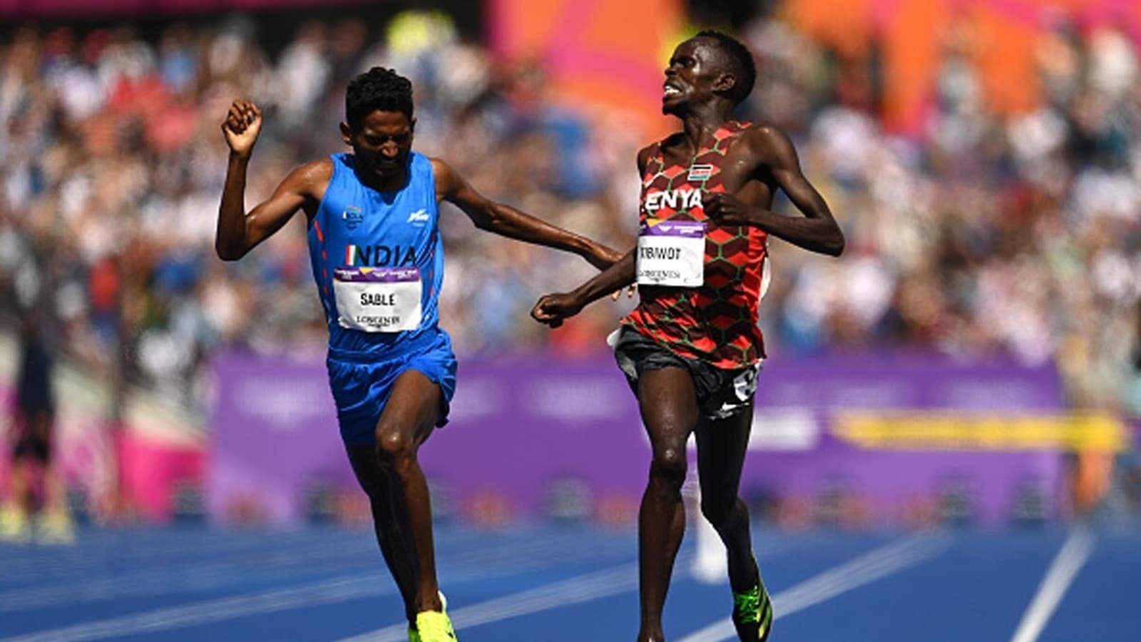 Avinash Sable wins silver for India in men's 3000m steeplechase at CWG