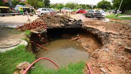 City residents accuses Ludhiana MC of sub-standard repair work at road cave-in site. (HT Filr (Representative image))