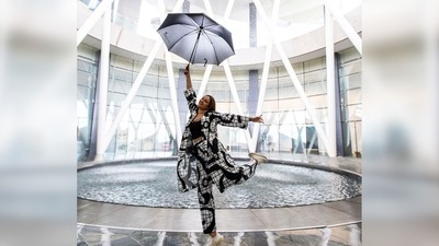 Sonakshi Sinha shows her goofy side as she strikes a happy pose holding an umbrella and lifting her leg. (Instagram/@aslisona) Sonakshi Sinha shows her goofy side as she strikes a happy pose holding an umbrella and lifting her leg. (Instagram/@aslisona)