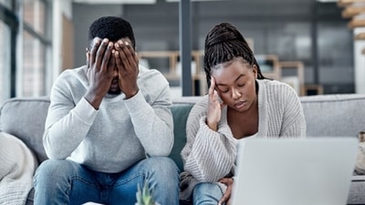 In case of difficult situations, it is important to give the partner the validation that they need. They may feel a range of emotions and it is healthy to validate the same so that they feel safe to express themselves to us. (Unsplash)