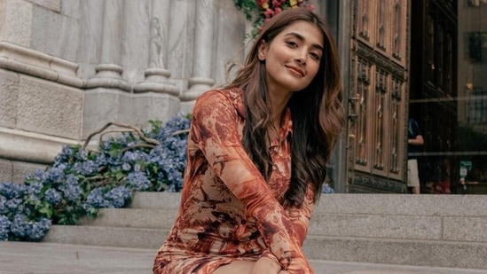 Pooja Hegde takes over New York in mini bodycon shirt dress and platform boots, nails the holiday look&nbsp;(Instagram)