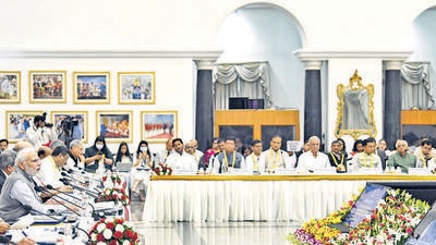 Prime Minister Narendra Modi at the 7th governing council meeting of Niti Aayog on Sunday. (ANI) Prime Minister Narendra Modi at the 7th governing council meeting of Niti Aayog on Sunday. (ANI)