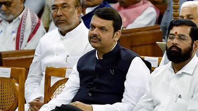 New Delhi, July 25 (ANI): Maharashtra Chief Minister Eknath Shinde, State Deputy Chief Minister Devendra Fadnavis, Himachal Pradesh Chief Minister Jai Ram Thakur, State Governor Rajendra Vishwanath Arlekar and other dignitaries attend the oath-taking of Droupadi Murmu as President, at the Central Hall of the Parliament, in New Delhi on Monday. (ANI Photo/ ANI Pic Service) (ANI) New Delhi, July 25 (ANI): Maharashtra Chief Minister Eknath Shinde, State Deputy Chief Minister Devendra Fadnavis, Himachal Pradesh Chief Minister Jai Ram Thakur, State Governor Rajendra Vishwanath Arlekar and other dignitaries attend the oath-taking of Droupadi Murmu as President, at the Central Hall of the Parliament, in New Delhi on Monday. (ANI Photo/ ANI Pic Service) (ANI)
