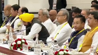 Chief ministers of states attend the 7th governing council meeting of NITI Aayog at Rashtrapati Bhawan Cultural Centre in New Delhi on Sunday, (PTI) Chief ministers of states attend the 7th governing council meeting of NITI Aayog at Rashtrapati Bhawan Cultural Centre in New Delhi on Sunday, (PTI)