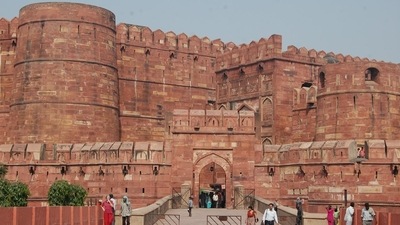 Agra Fort is among the sites selected by ASI for hoisting the national flag on independence day.(Pic for representation) Agra Fort is among the sites selected by ASI for hoisting the national flag on independence day.(Pic for representation)