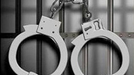 The Uttarakhand police have arrested a man from Uttar Pradesh for allegedly killing his wife near Devprayag in Tehri Garhwal district. (HT PHOTO.) The Uttarakhand police have arrested a man from Uttar Pradesh for allegedly killing his wife near Devprayag in Tehri Garhwal district. (HT PHOTO.)
