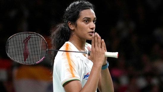 PV Sindhu in action at CWG 2022.(AP)