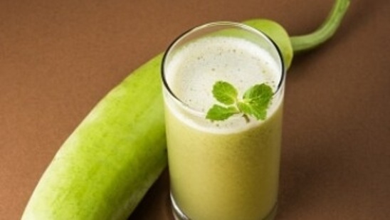 Being a rich source of Vitamin C, Vitamin K and Calcium, Dudhi juice helps in preventing constipation, maintaining cholesterol levels and boosting cardiovascular health.(Unsplash)