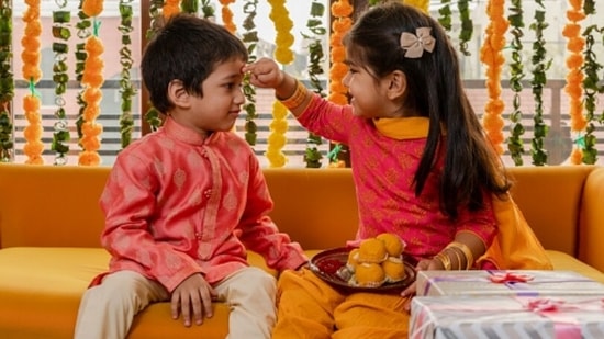 Raksha Bandhan 2022: Rakhi Wishes, Messages, Images, Photos, Quotes, Greetings and Pics