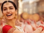 Manushi Chhillar reveals her reaction to Alia Bhatt's Gangubai Kathiawadi. Manushi Chhillar reveals her reaction to Alia Bhatt's Gangubai Kathiawadi.