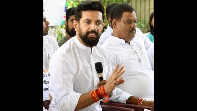 LJP (Ramvilas) president Chirag Paswan addresses press conference in Patna on Monday. (Santosh Kumar/HT Photo) LJP (Ramvilas) president Chirag Paswan addresses press conference in Patna on Monday. (Santosh Kumar/HT Photo)